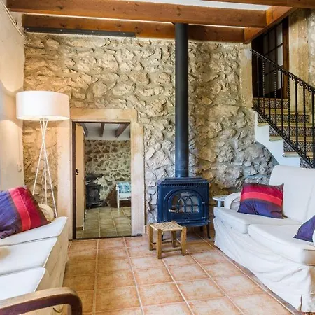Sleeps 8