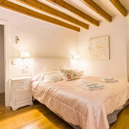 Sleeps 8