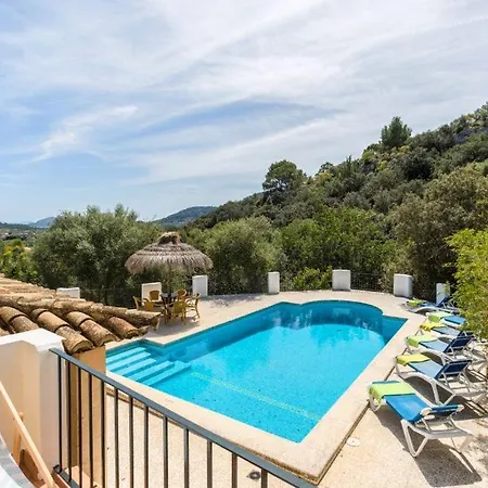 Sleeps 8